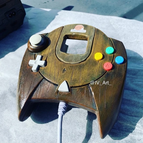 Custom Wooden Sega Dreamcast - Picture 6 of 10
